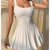 Women's Summer Sleeveless Knit Sweater Dress Scoop Neck Flowy Beach Mini Dresses Date Outfits